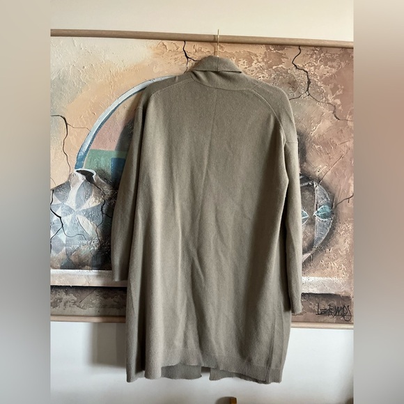 VINCE - 100 % Cashmere Raglan Sleeve Cardigan - very soft - Small - Picture 16 of 16